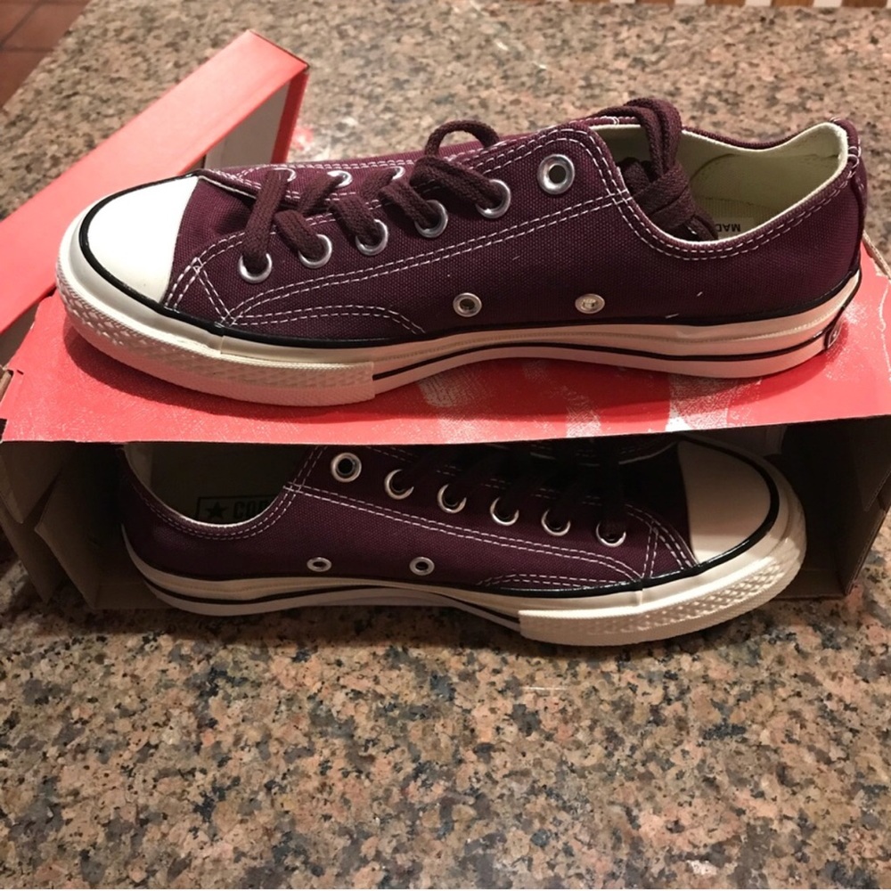 Low Top Converse